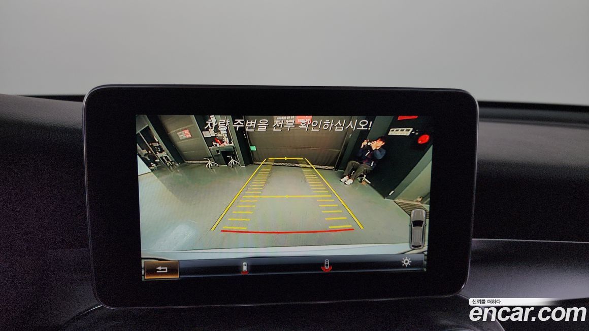 Mercedes-Benz GLC-Class 2019