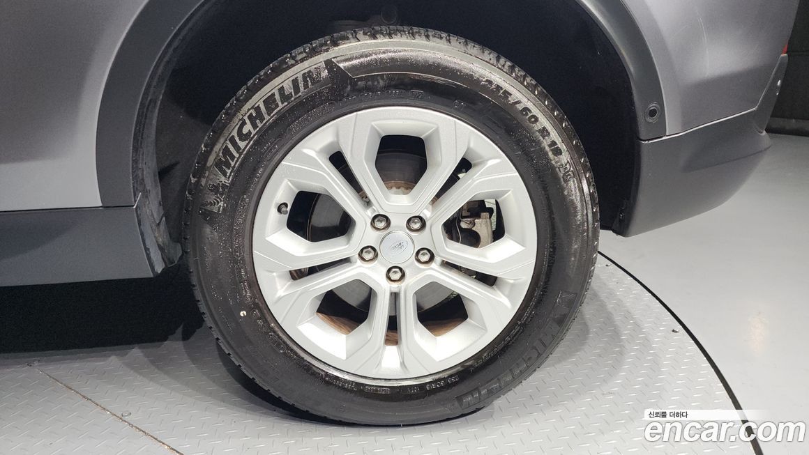 Land Rover Discovery Sport 2021