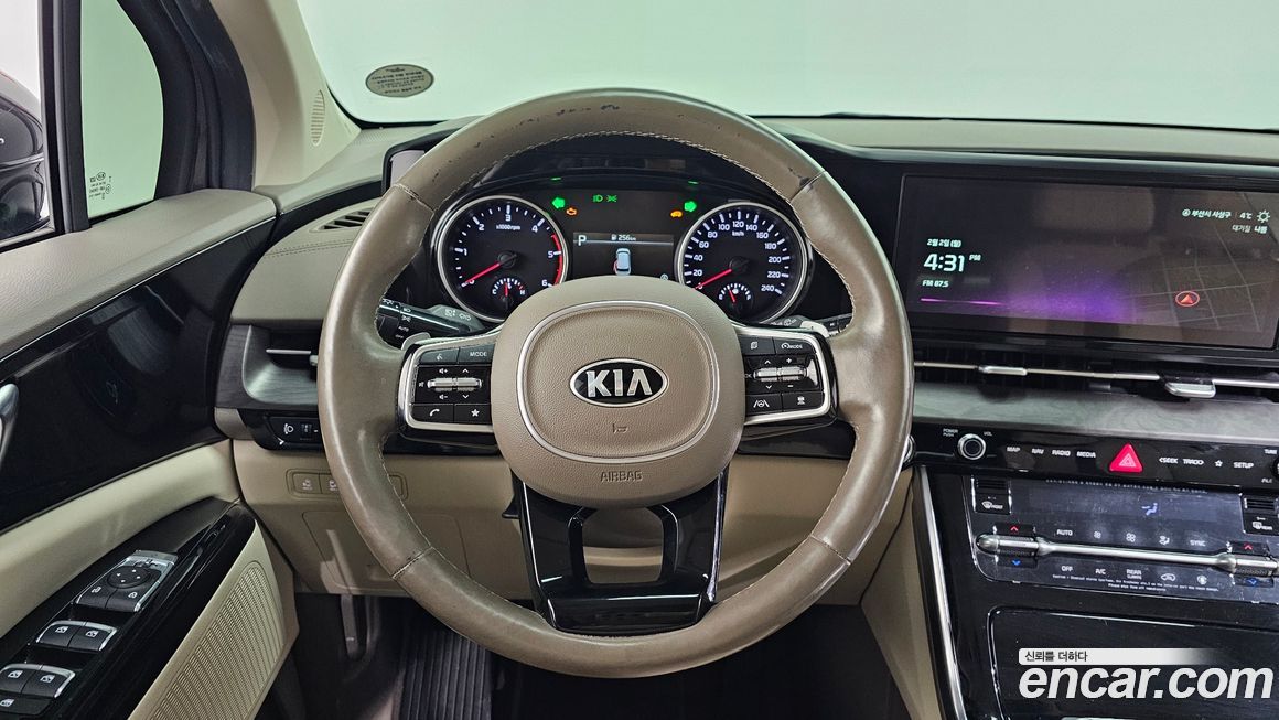 Kia Canival 2021
