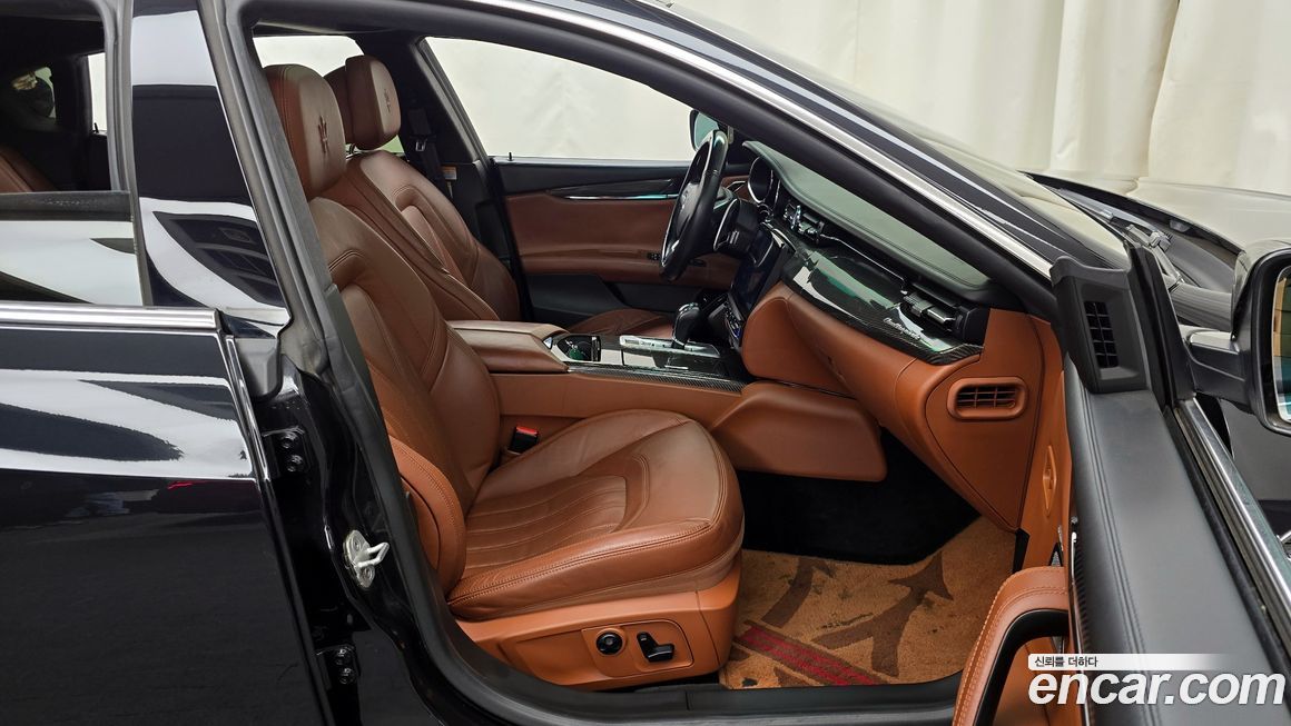 Maserati Quattroporte 2015