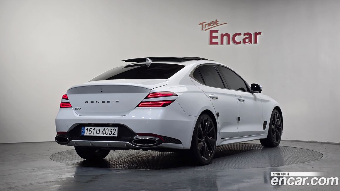 Genesis G70 2022