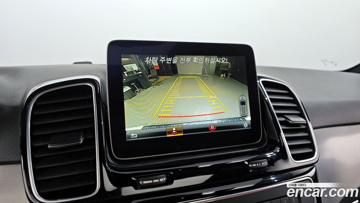 Mercedes-Benz GLE-Class 2018