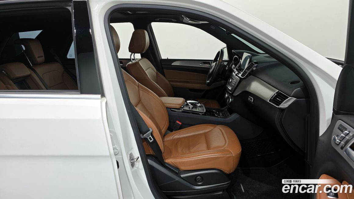 Mercedes-Benz GLE-Class 2018