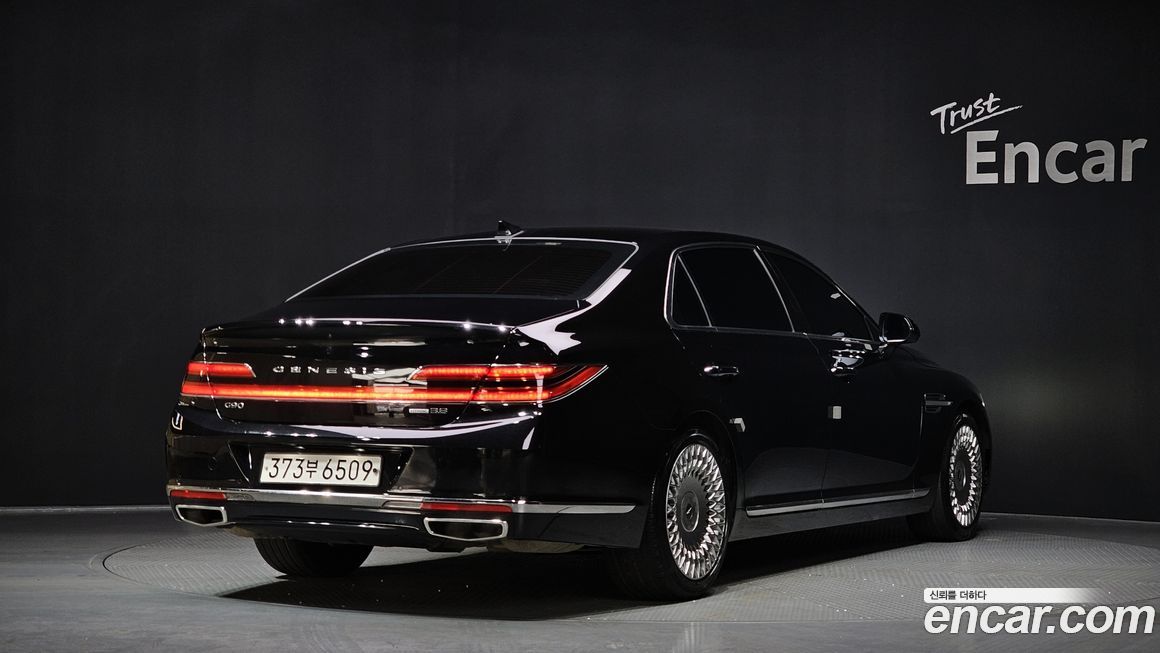 Genesis G90 2020