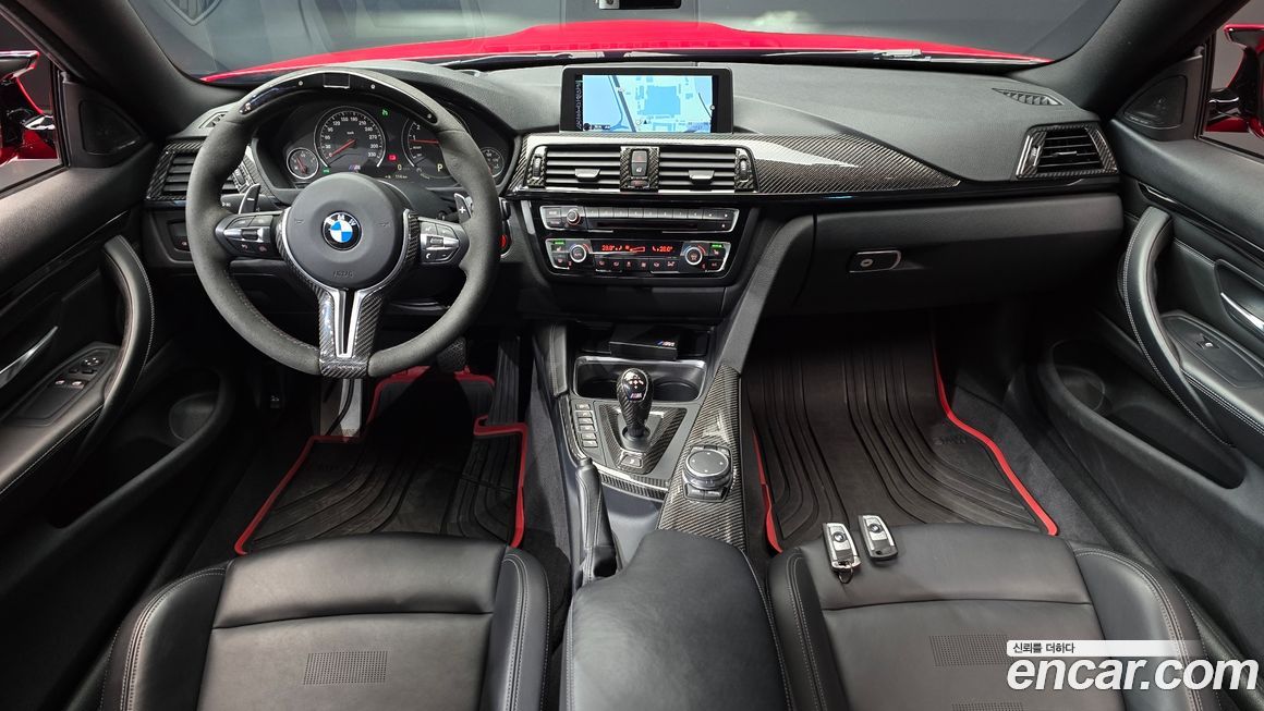BMW M4 2015