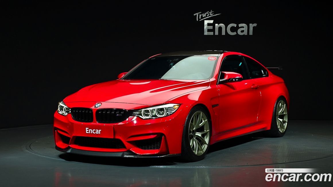 BMW M4 2015