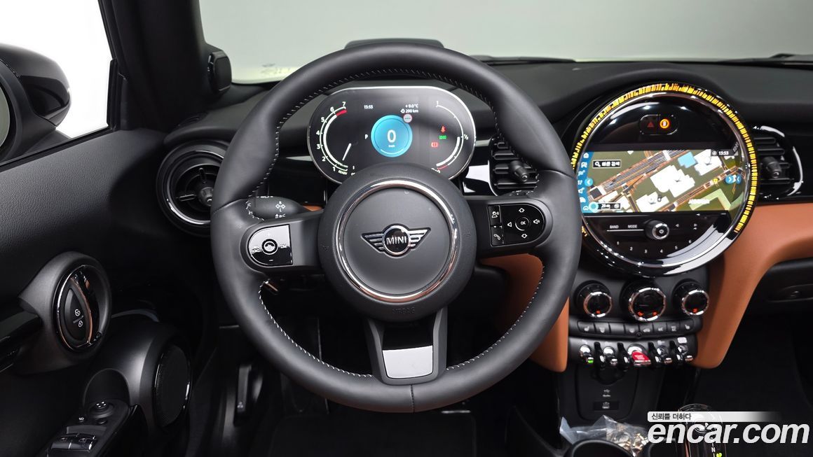 Mini Cooper Convertible 2024