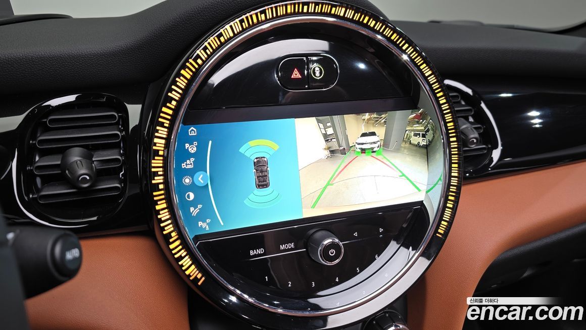 Mini Cooper Convertible 2024