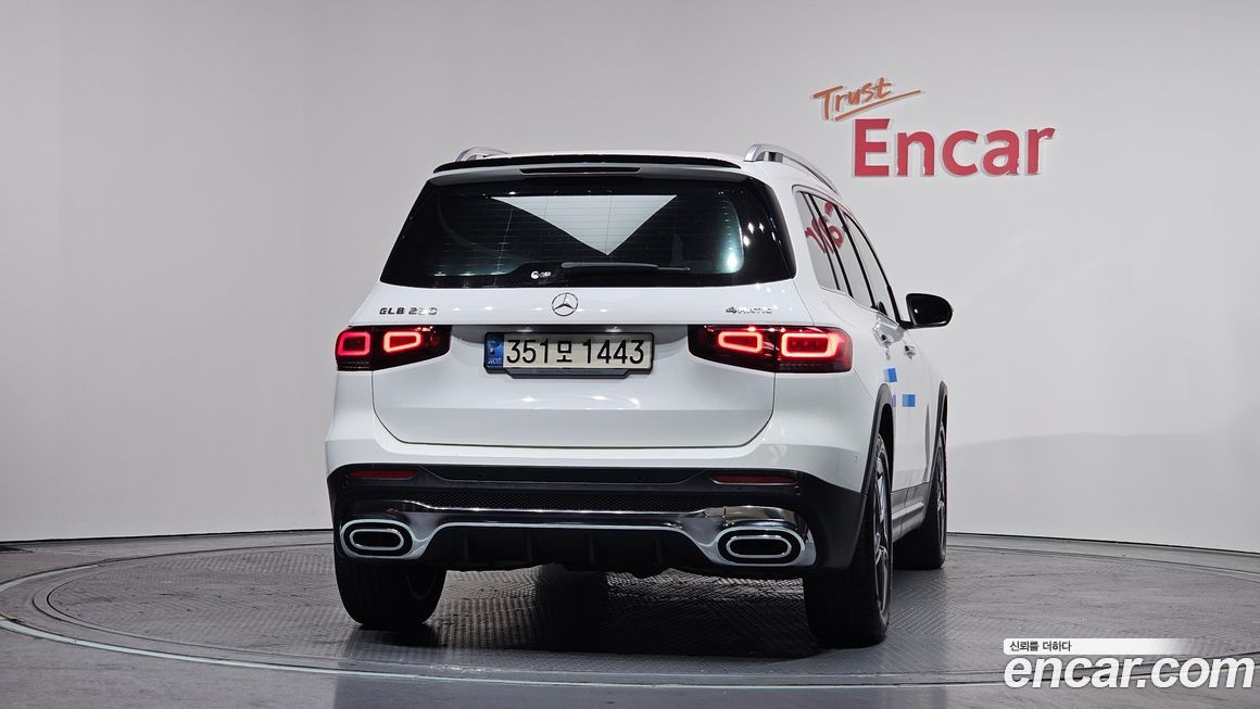 Mercedes-Benz GLB-Class 2022