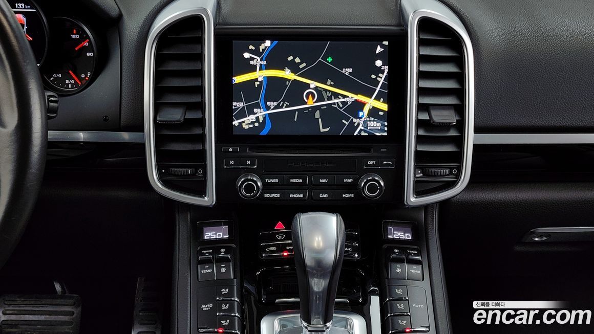 Porsche Cayenne 2017