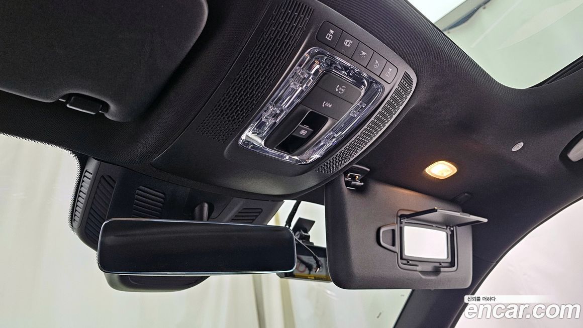Mercedes-Benz GLB-Class 2022