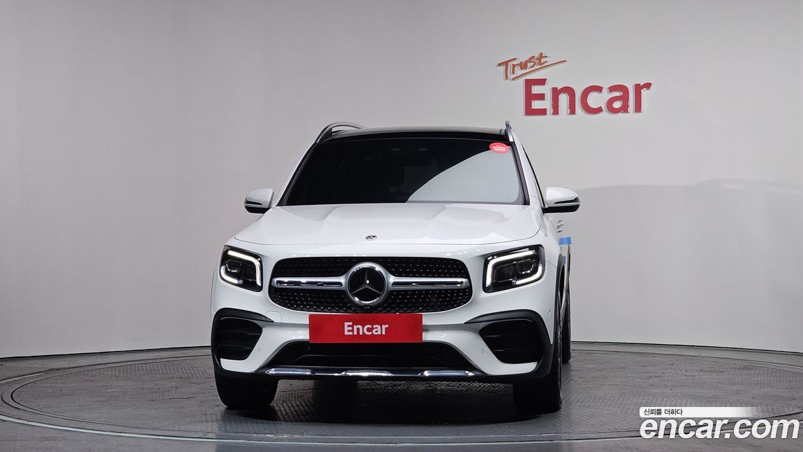 Mercedes-Benz GLB-Class 2022
