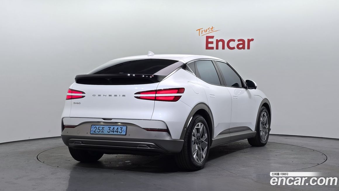 Genesis GV60 2022