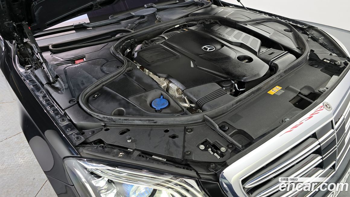 Mercedes-Benz S-Class 2018