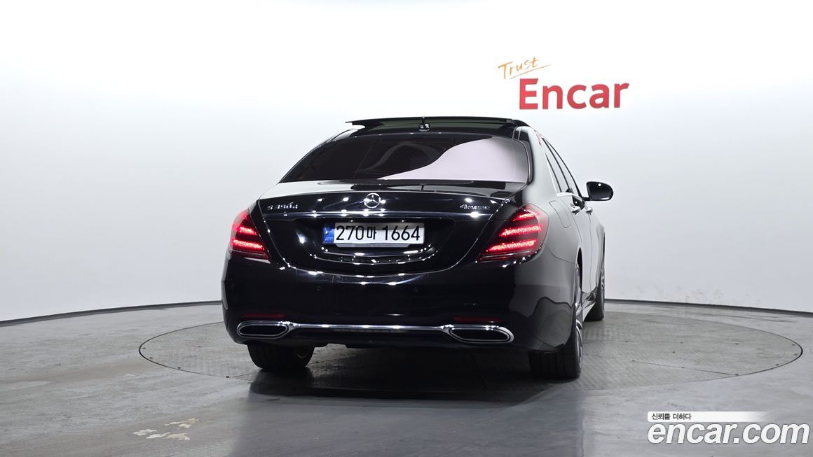Mercedes-Benz S-Class 2018