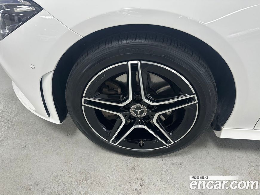 Mercedes-Benz CLA-Class 2023