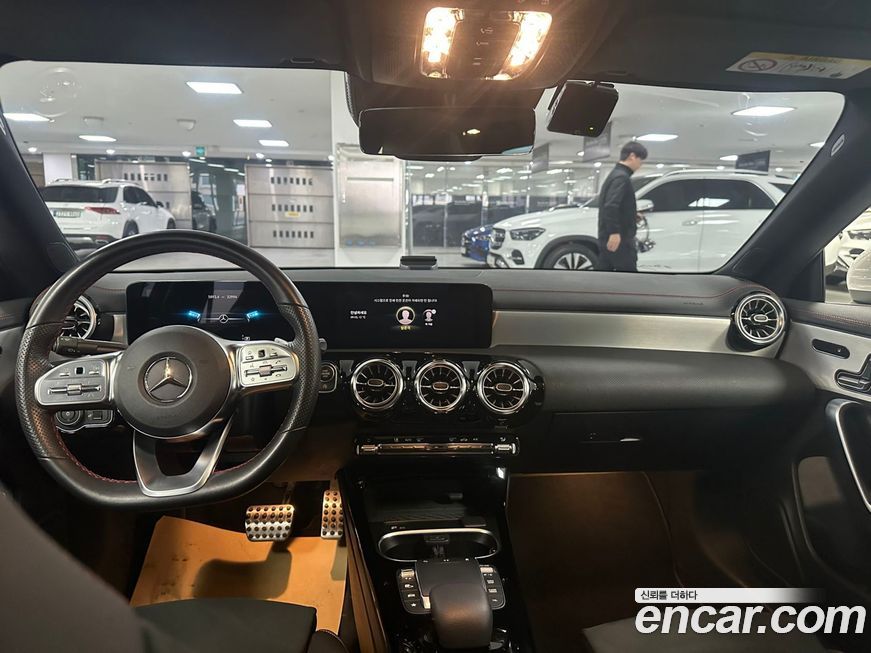 Mercedes-Benz CLA-Class 2023