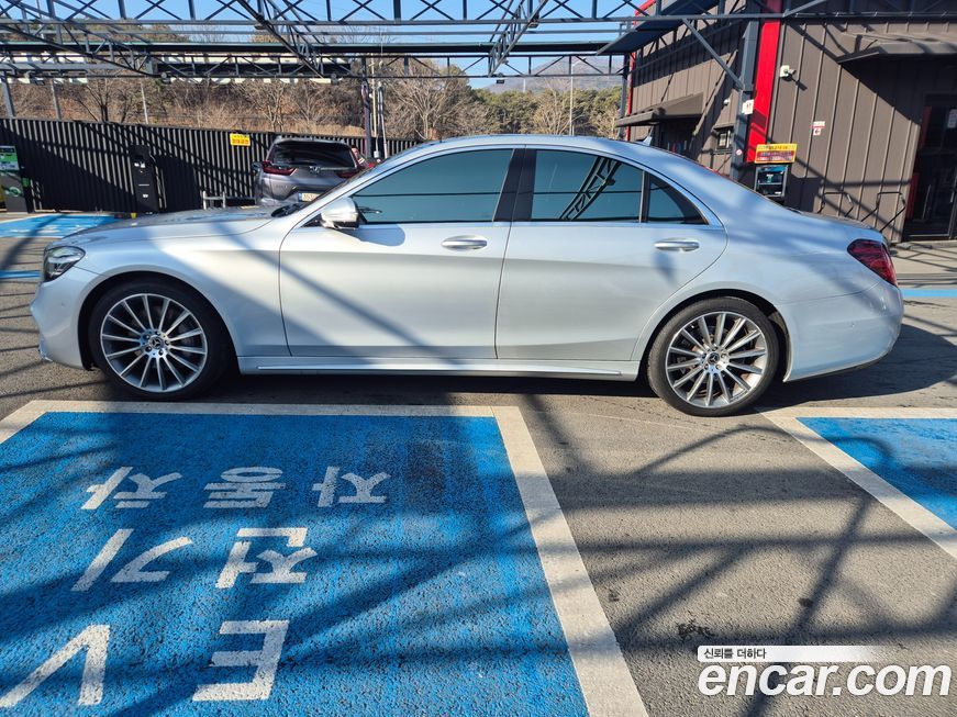 Mercedes-Benz S-Class 2018