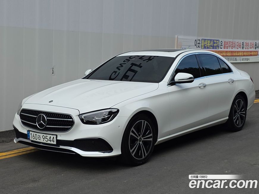 Mercedes-Benz E-Class 2021