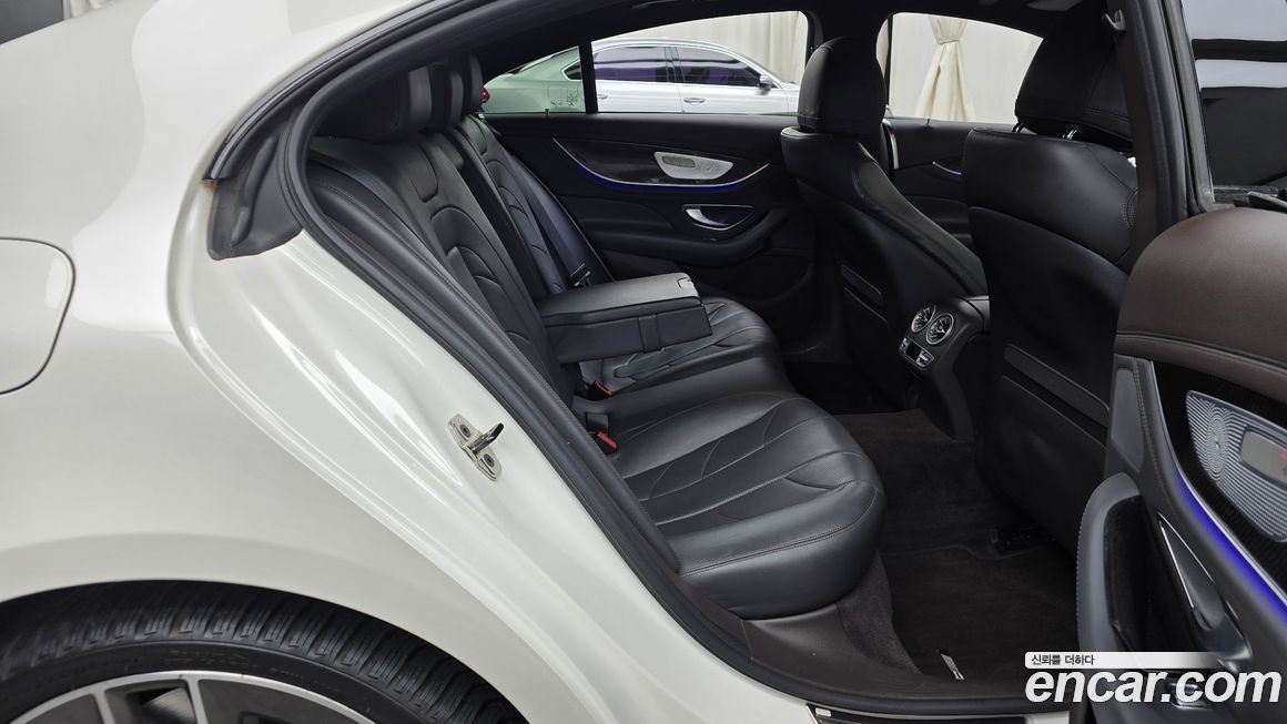 Mercedes-Benz CLS-Class 2021