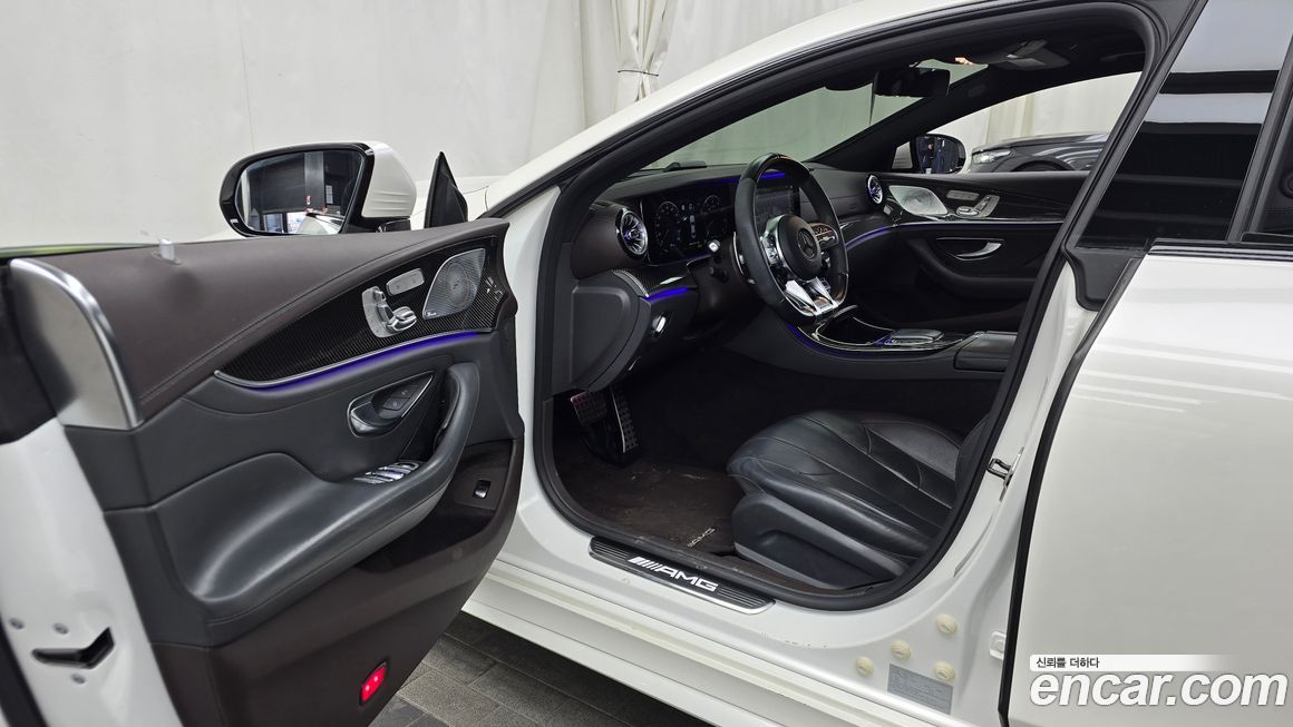 Mercedes-Benz CLS-Class 2021