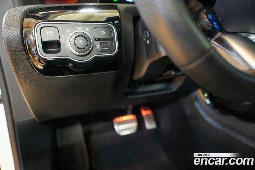 Mercedes-Benz A-Class 2024