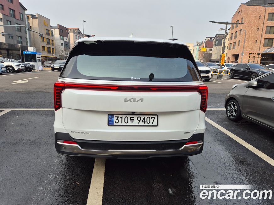 Kia Canival 2025