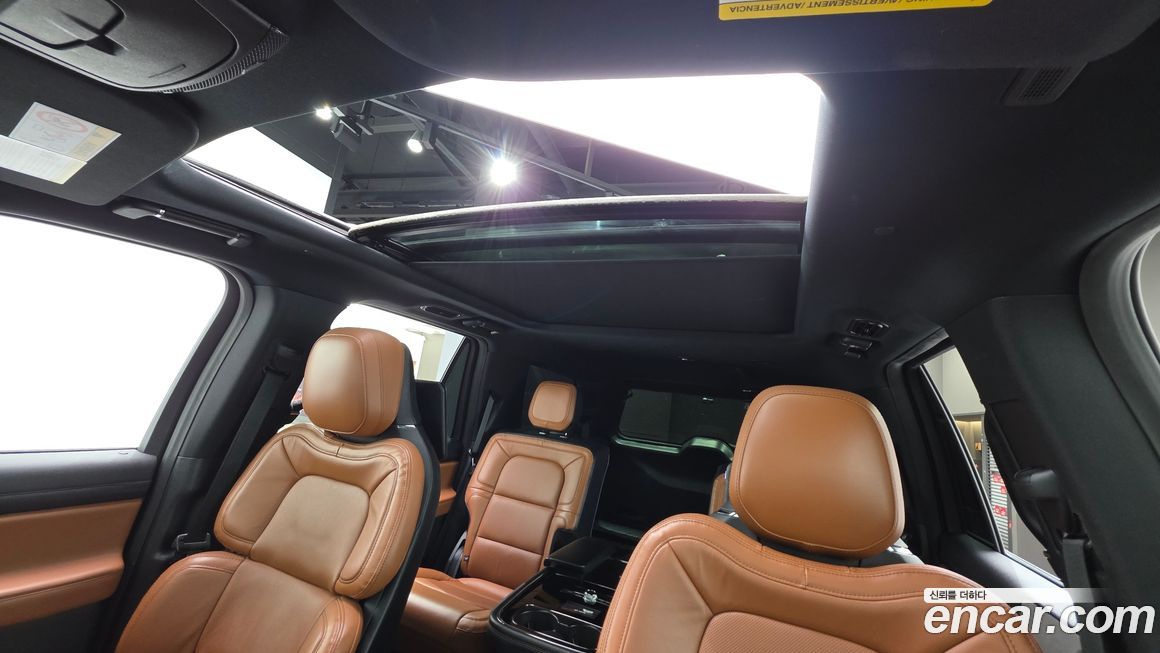 Lincoln Navigator 2021