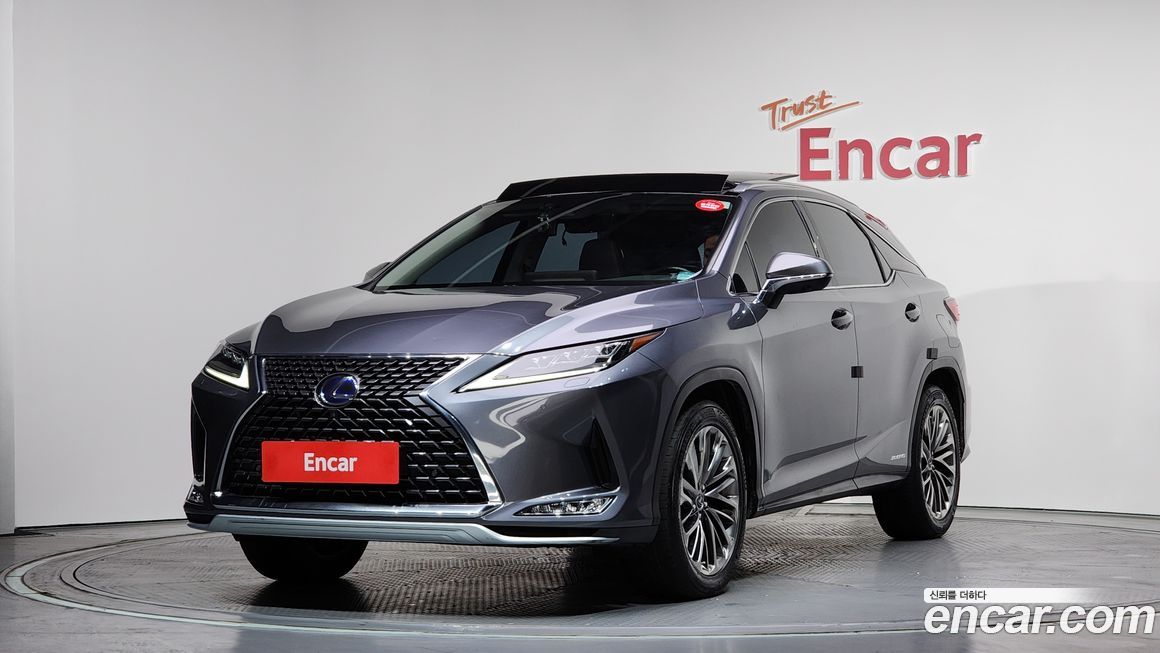 Lexus RX 2021