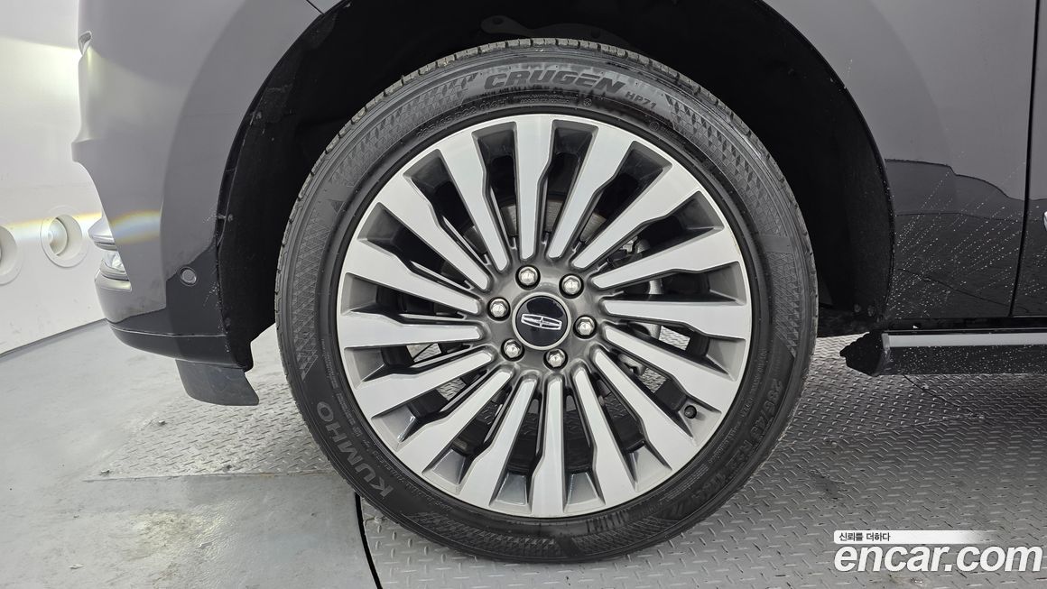 Lincoln Navigator 2021
