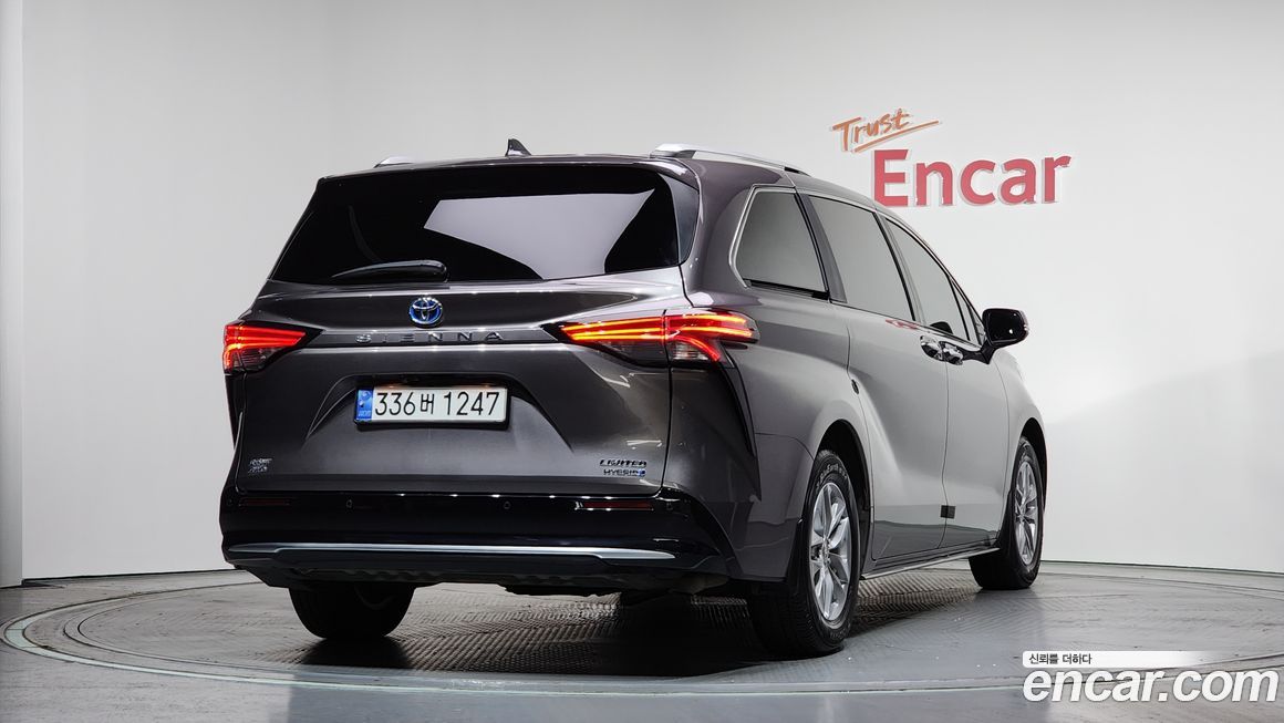 Toyota Sienna 2022
