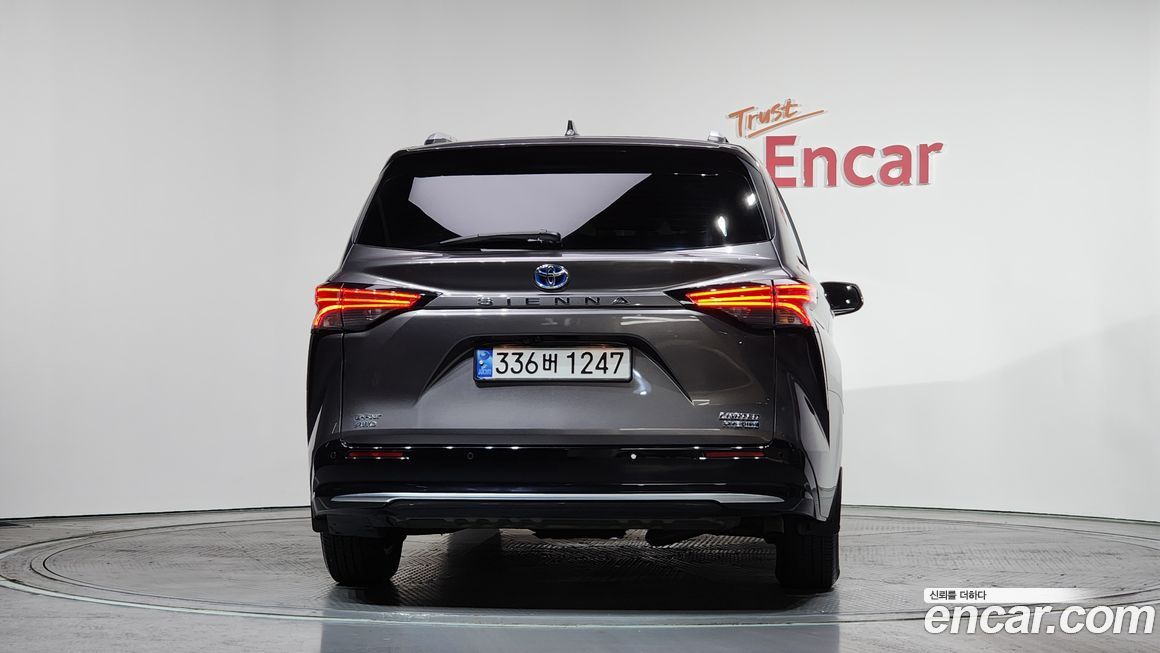 Toyota Sienna 2022