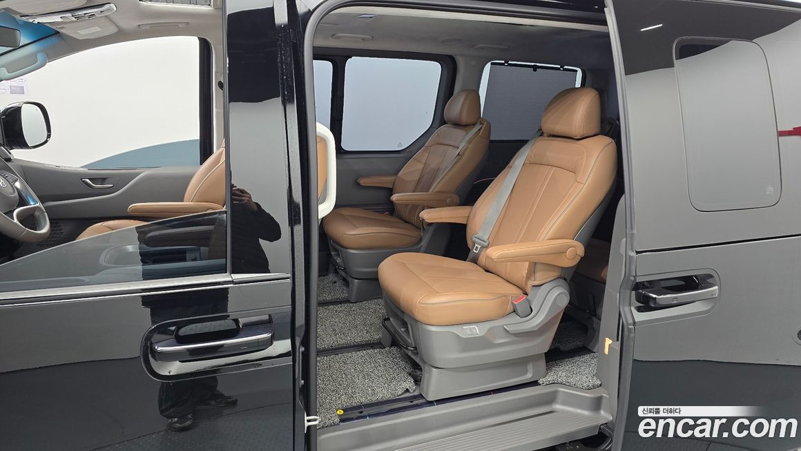 Hyundai Staria 2022
