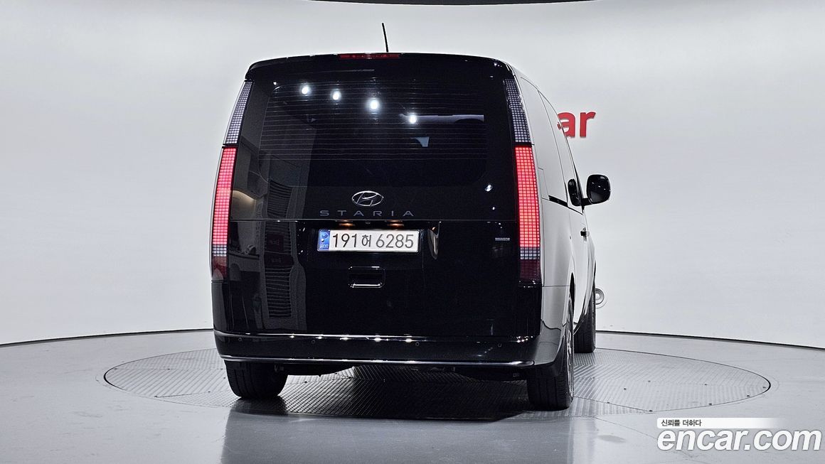 Hyundai Staria 2022