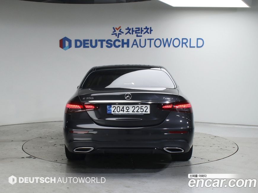 Mercedes-Benz E-Class 2023