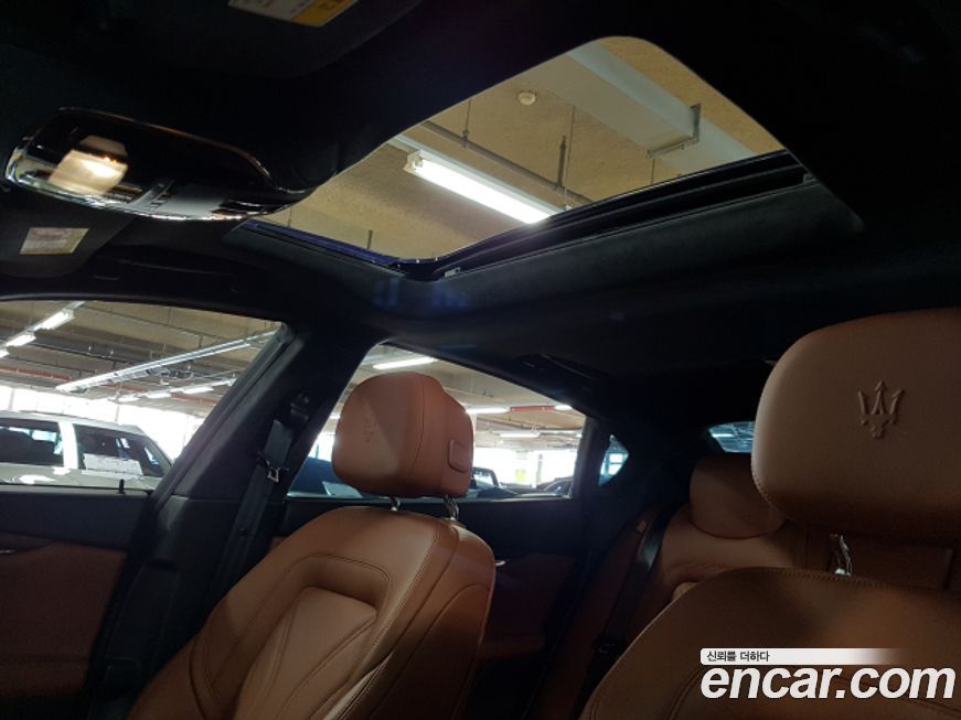 Maserati Quattroporte 2017