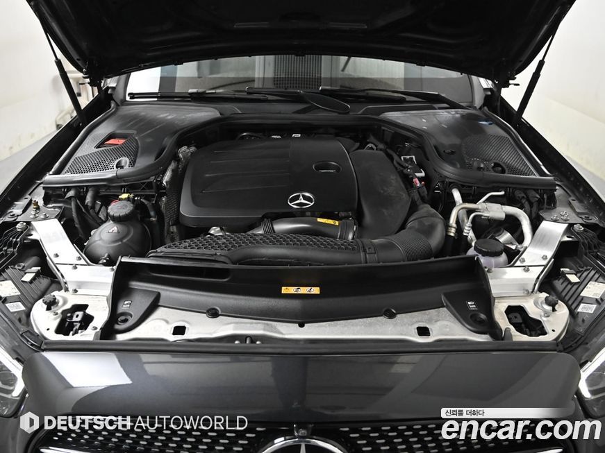 Mercedes-Benz E-Class 2023