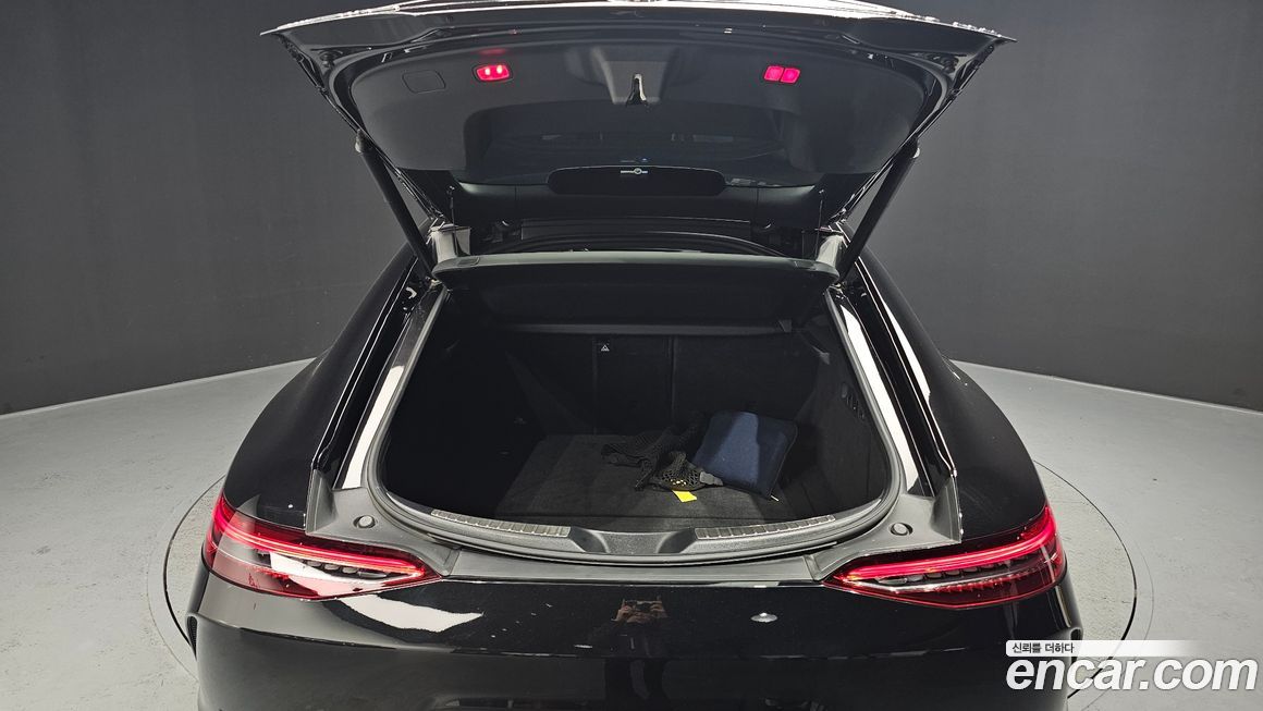 Mercedes-Benz AMG GT 2021