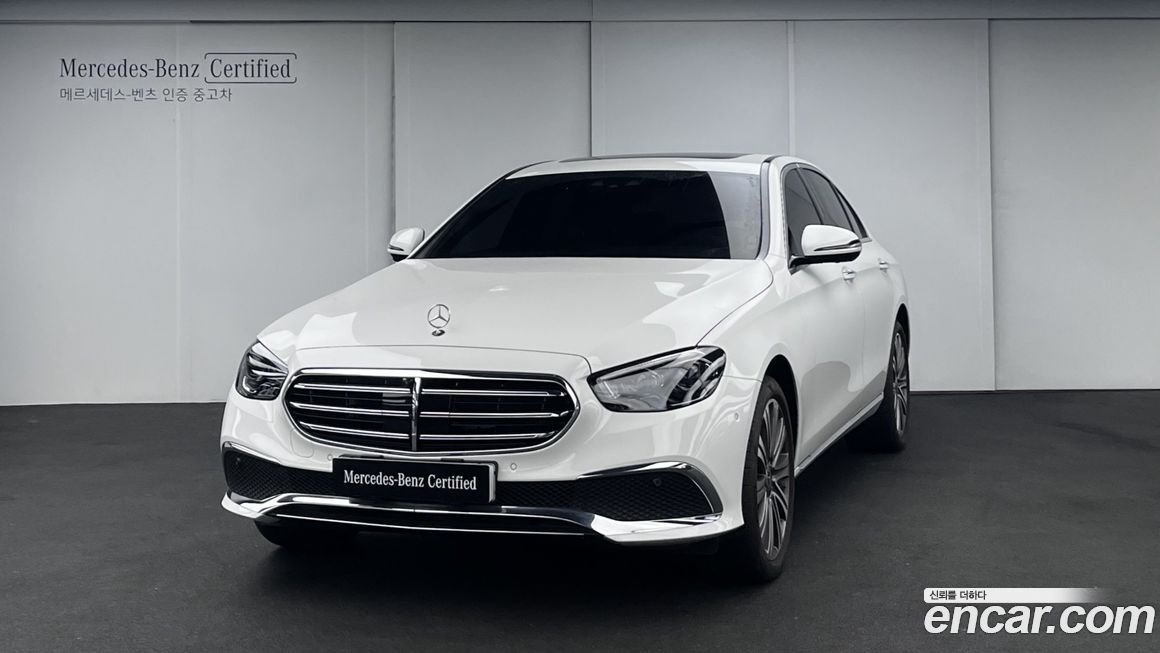 Mercedes-Benz E-Class 2023