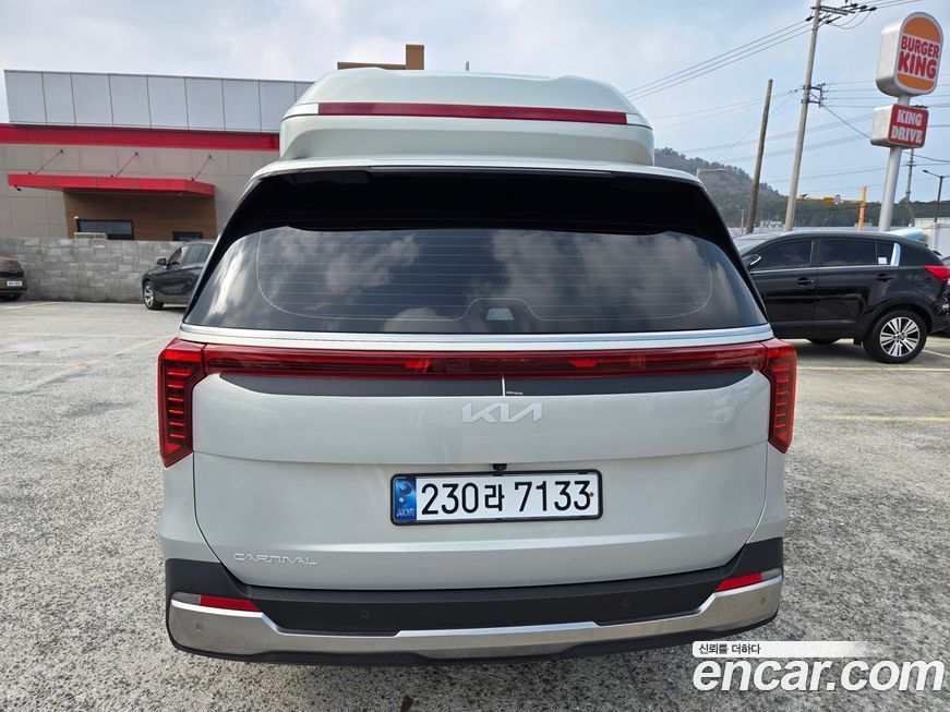 Kia Canival 2025