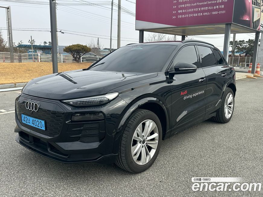 Audi Q6 e-tron 2025