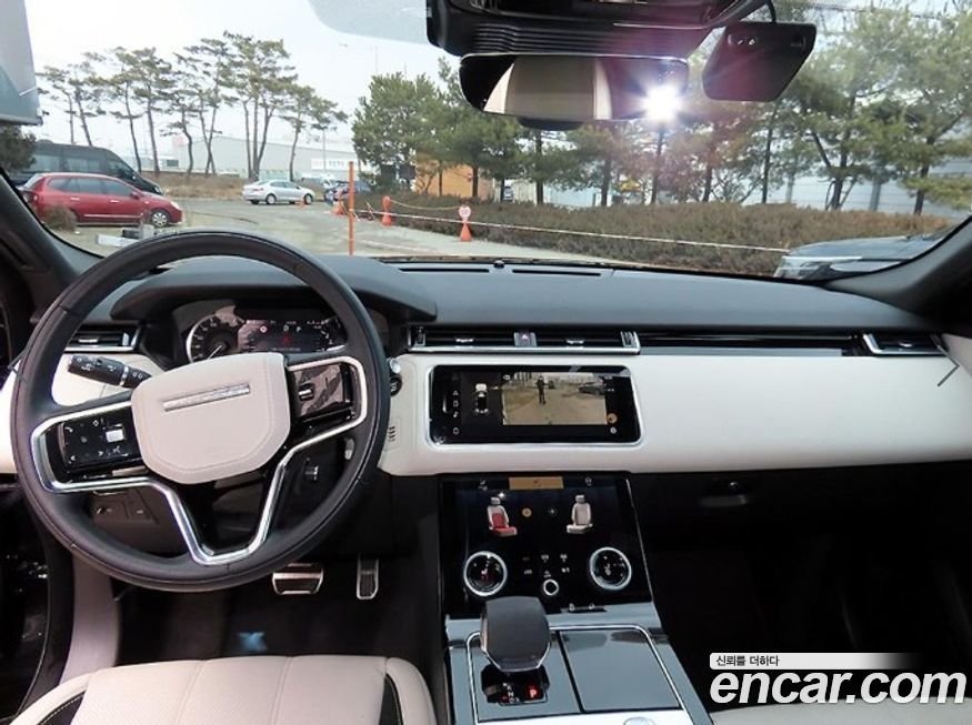 Land Rover Range Rover Velar 2023