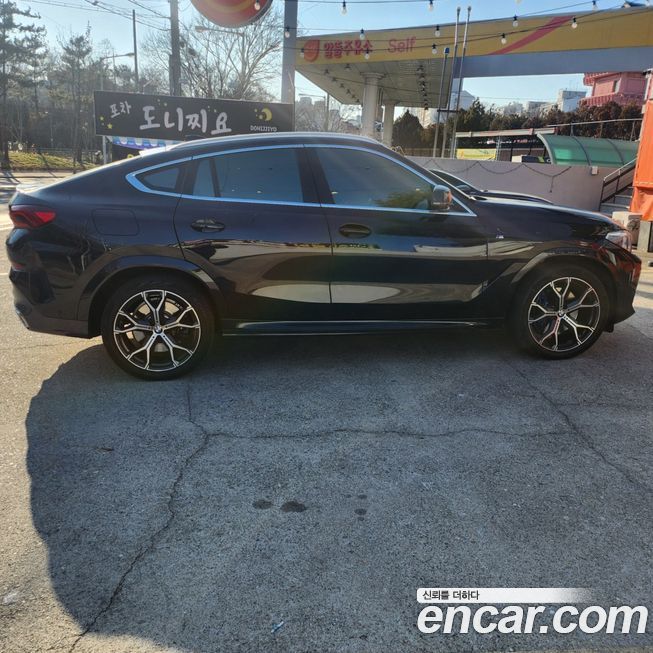 BMW X6 2021