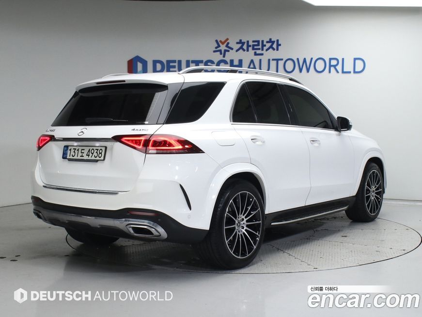 Mercedes-Benz GLE-Class 2021