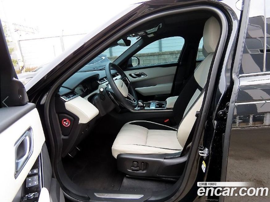 Land Rover Range Rover Velar 2023