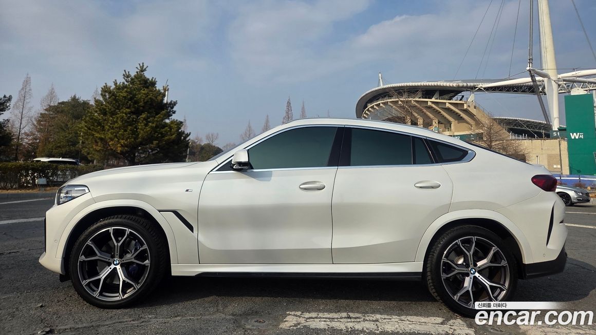BMW X6 2021