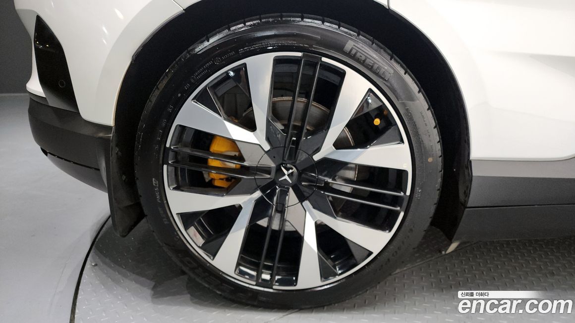 Polestar Polestar 4 2025