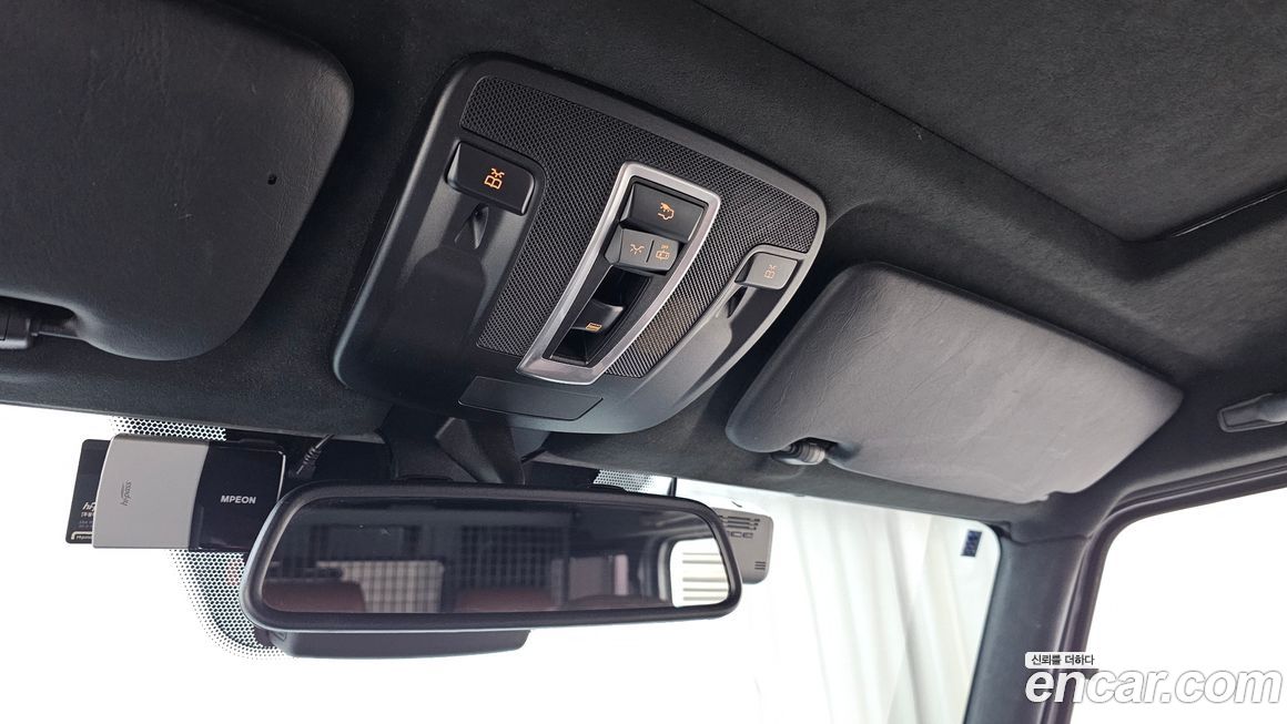 Mercedes-Benz G-Class 2017