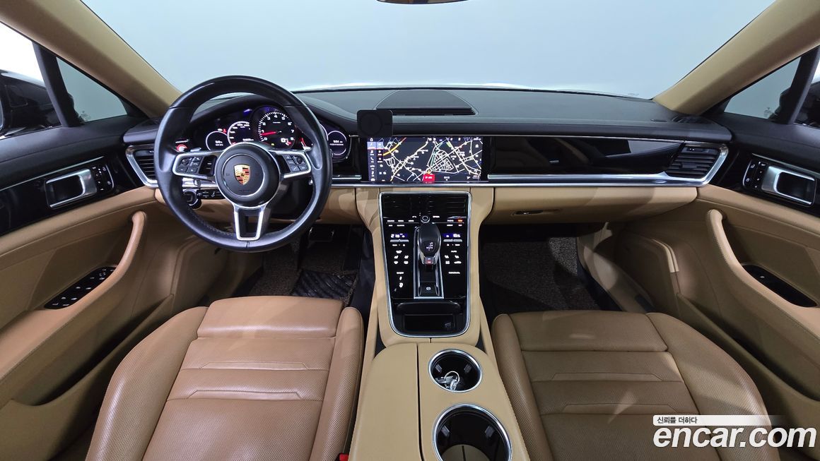 Porsche Panamera 2020