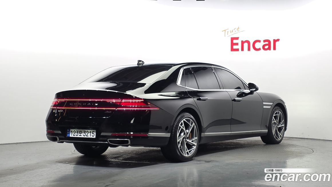 Genesis G90 2023